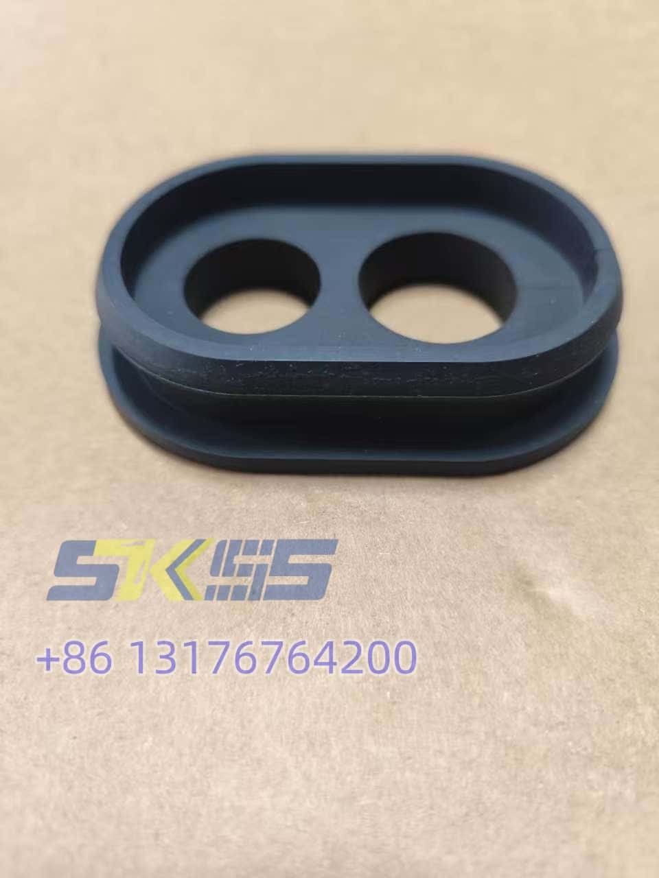 小松PC800绝缘孔圈 209-53-13260