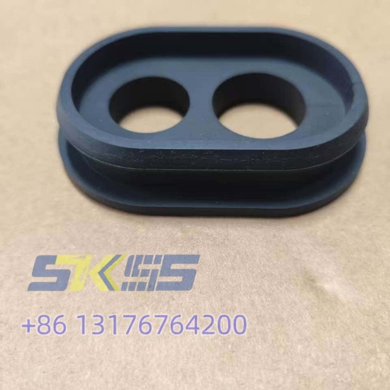 小松PC800绝缘孔圈 209-53-13260